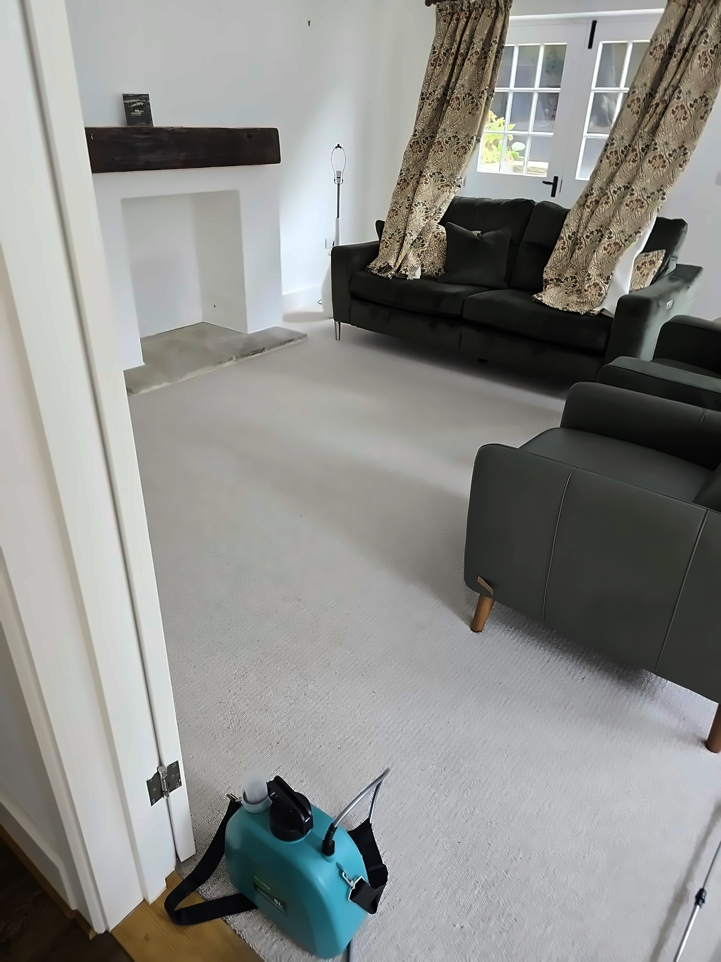 End of tenancy clean — hallway runner and floors cleaned throughout